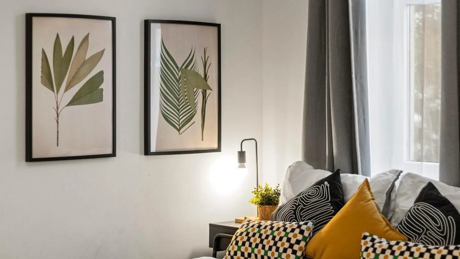 וינה Close To U3 Metro I 15 Minutes To Shopping Street 0*,