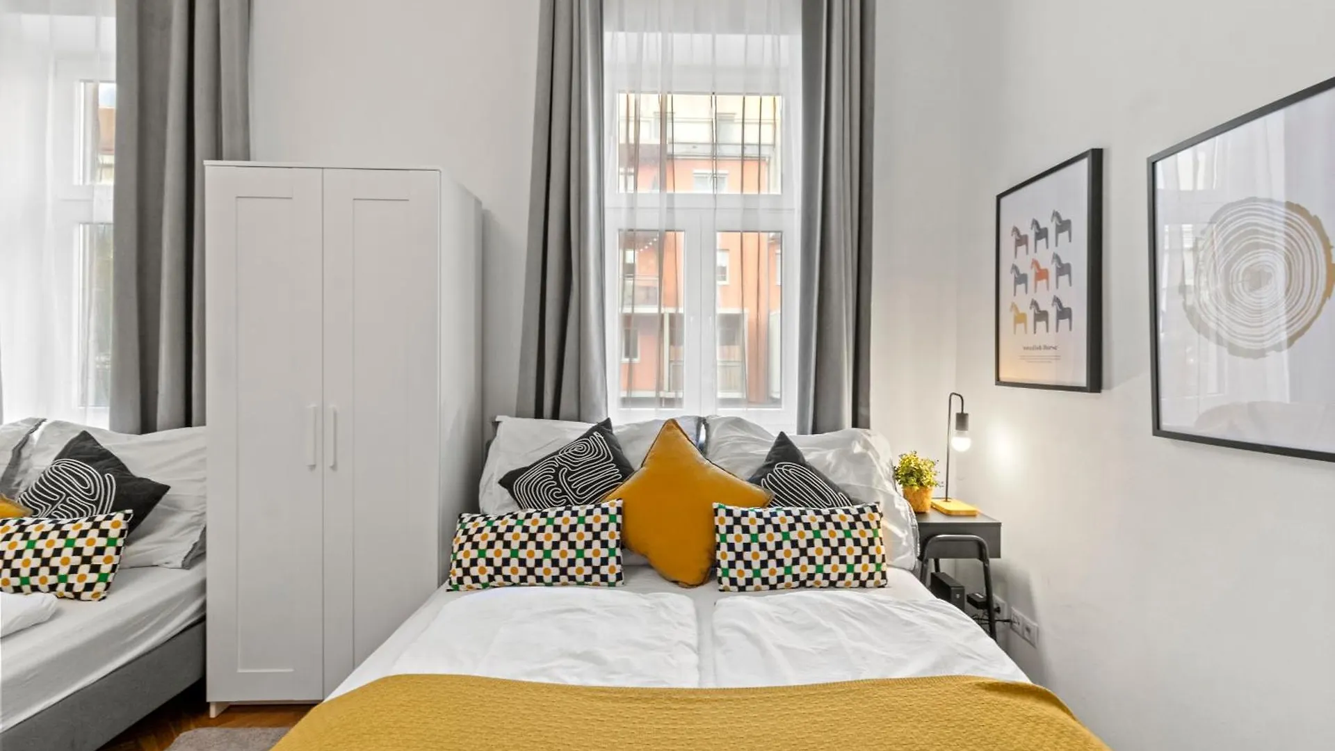 וינה Close To U3 Metro I 15 Minutes To Shopping Street דירה