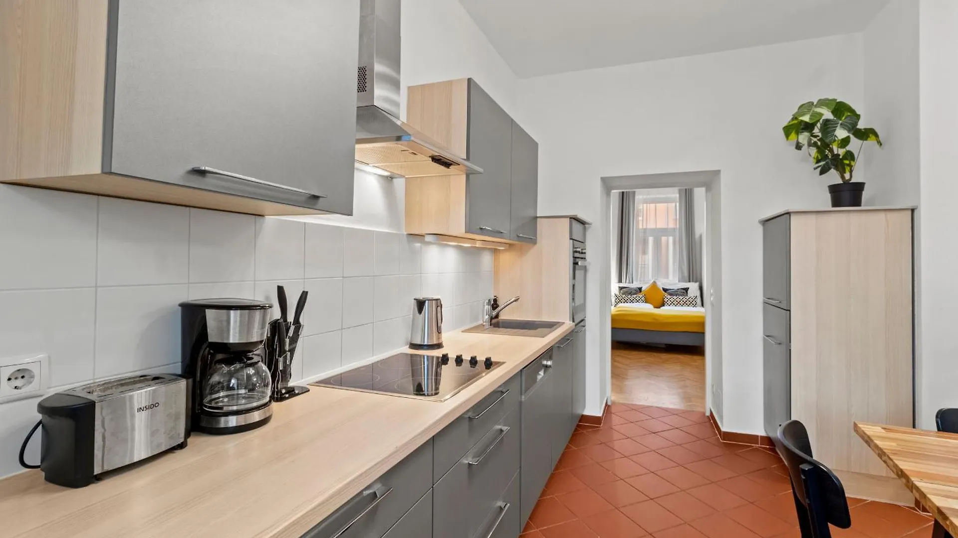 וינה Close To U3 Metro I 15 Minutes To Shopping Street דירה