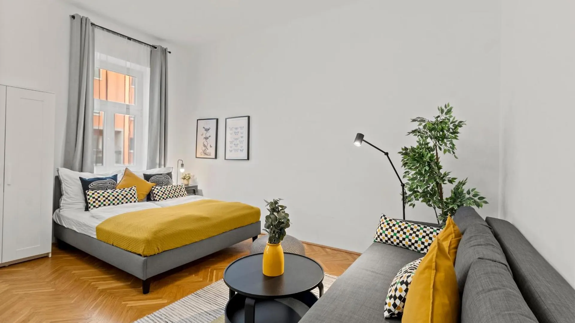 וינה Close To U3 Metro I 15 Minutes To Shopping Street 0*,