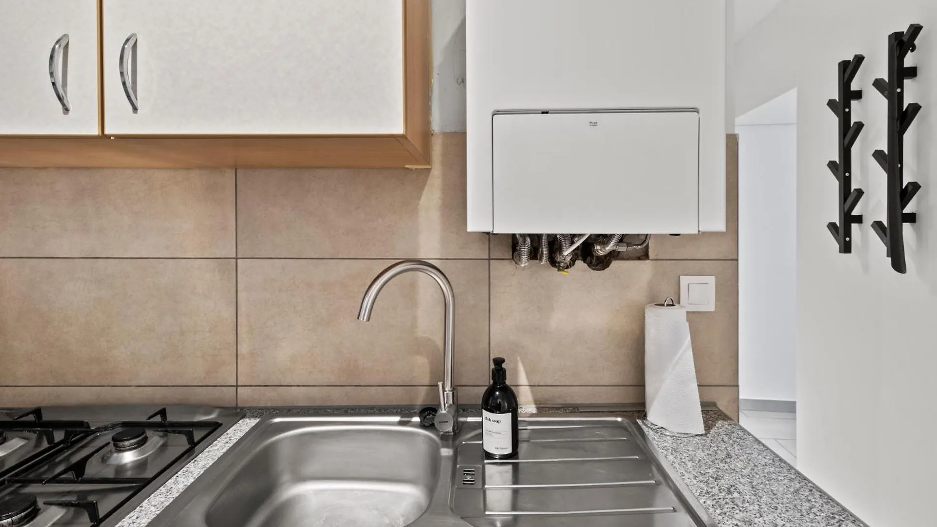 וינה Close To U3 Metro I 15 Minutes To Shopping Street דירה
