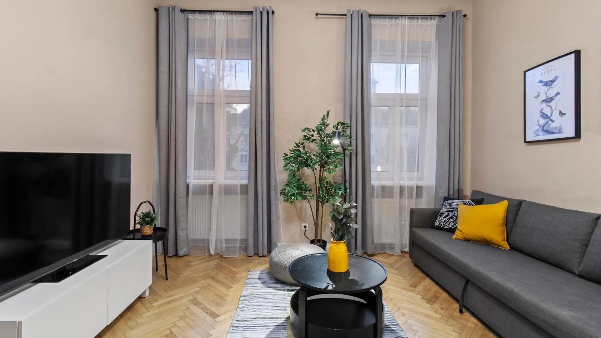 וינה Close To U3 Metro I 15 Minutes To Shopping Street דירה