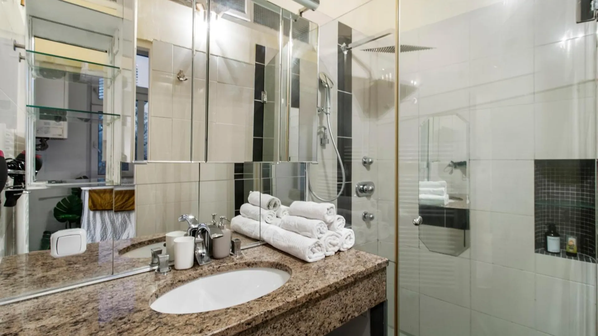 וינה Close To U3 Metro I 15 Minutes To Shopping Street